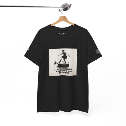 T-shirt Ribelle – Maglietta Unisex in Cotone Pesante per Spiriti Liberi.