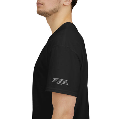 T-shirt Ribelle – Maglietta Unisex in Cotone Pesante per Spiriti Liberi.