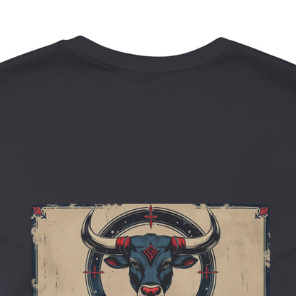 Toro - T-shirt con segno zodiacale gotico. Grafica blu sul retro. Segno zodiacale nell'ombra.