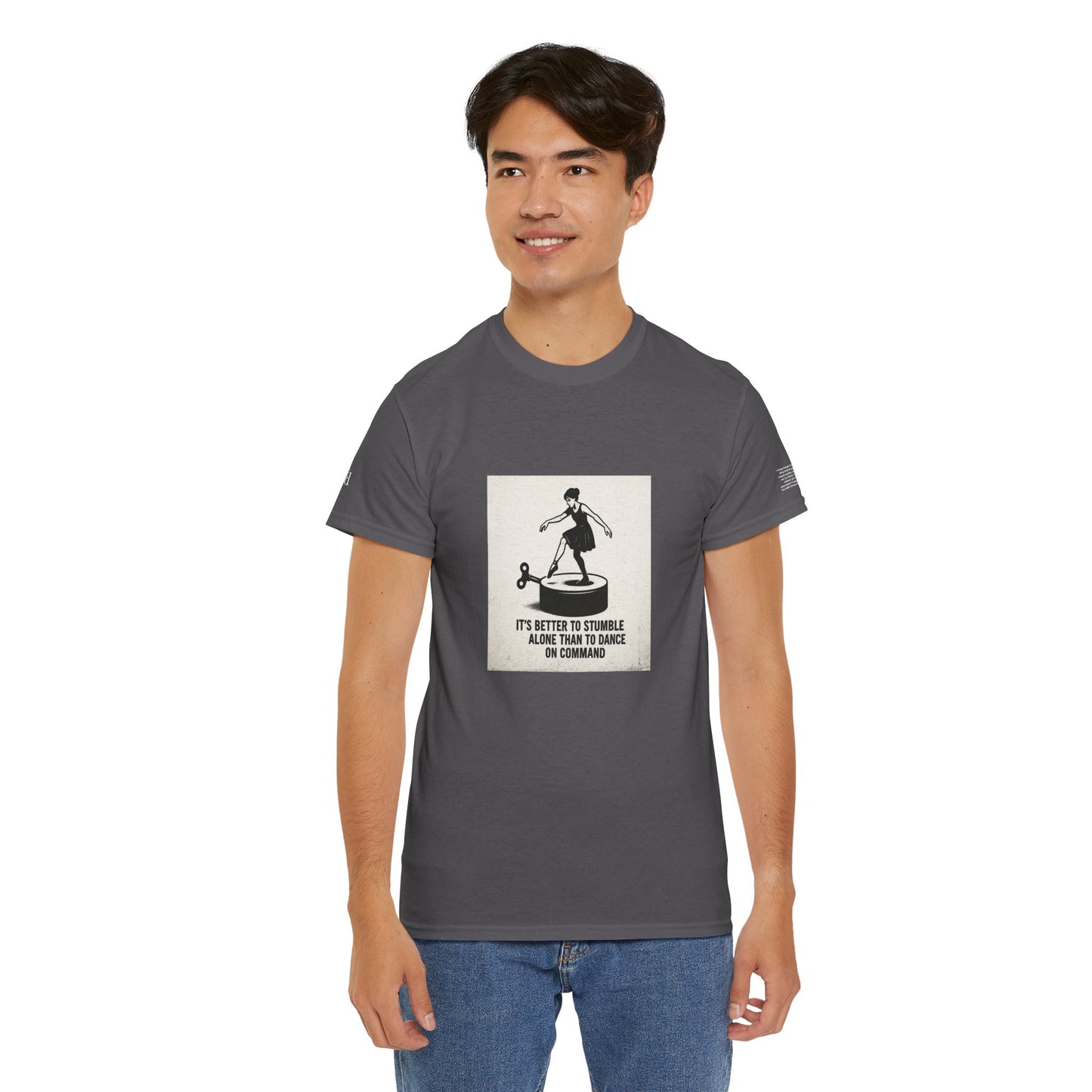 T-shirt Ribelle – Maglietta Unisex in Cotone Pesante per Spiriti Liberi.