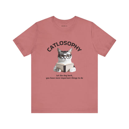 Maglietta a maniche corte unisex Catlosophy – Design "Lascia che il cane abbai"